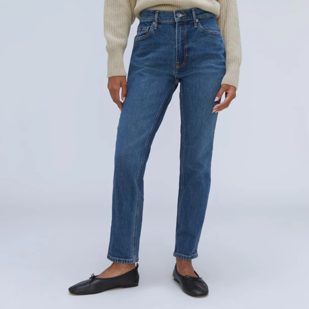 Everlane the original cheeky Jean 25
